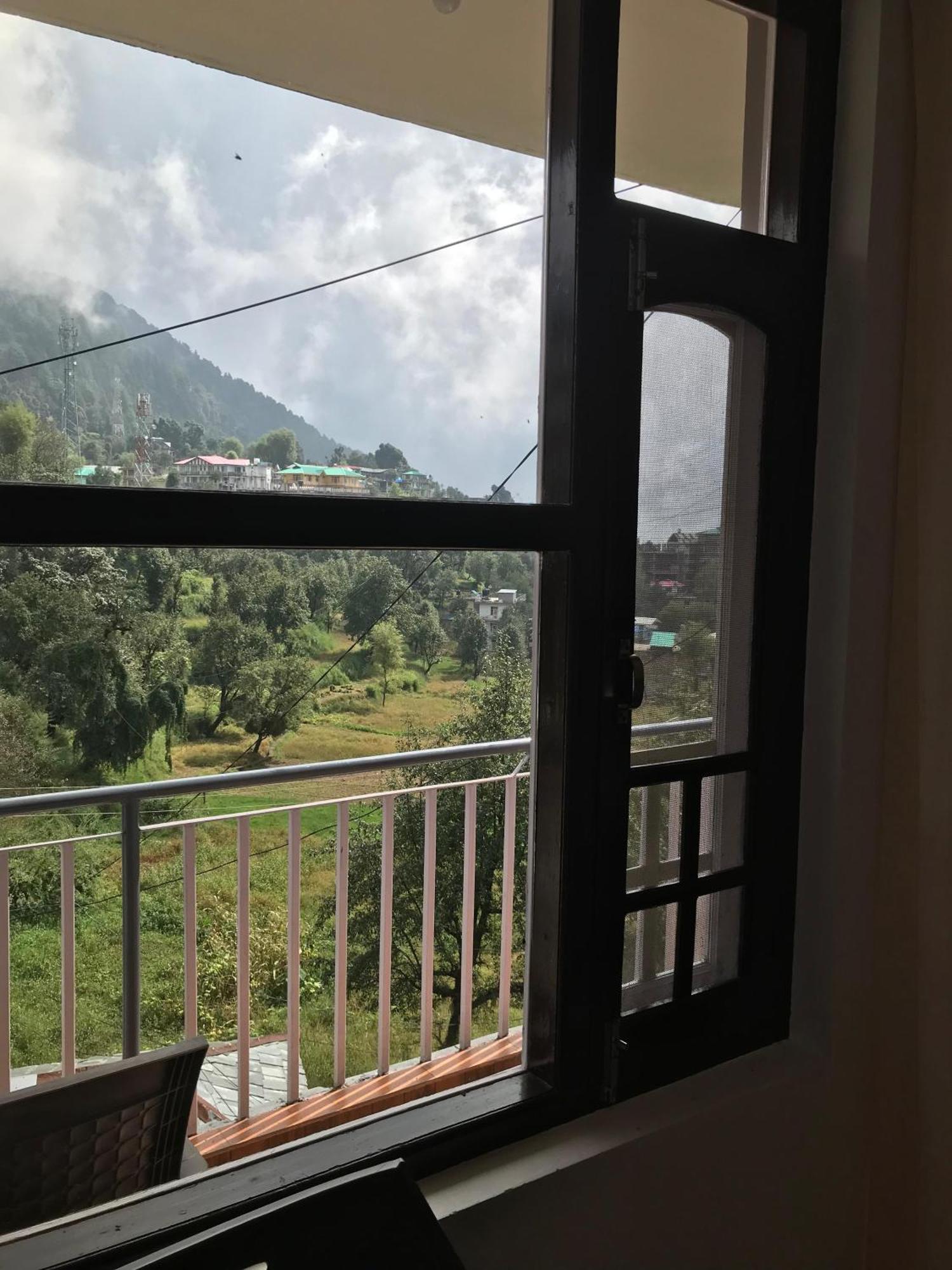 Mcleodganj Diaries Guest House Dharamshala Exterior photo